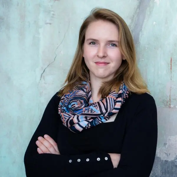 Laura Britt Portrait